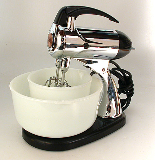 Vintage 1950s Sunbeam Chrome Mixer Mixmaster